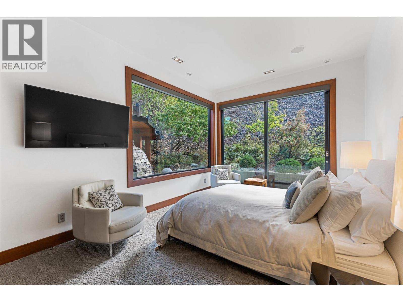 180 Sheerwater Court Unit# 23. Kelowna, British Columbia