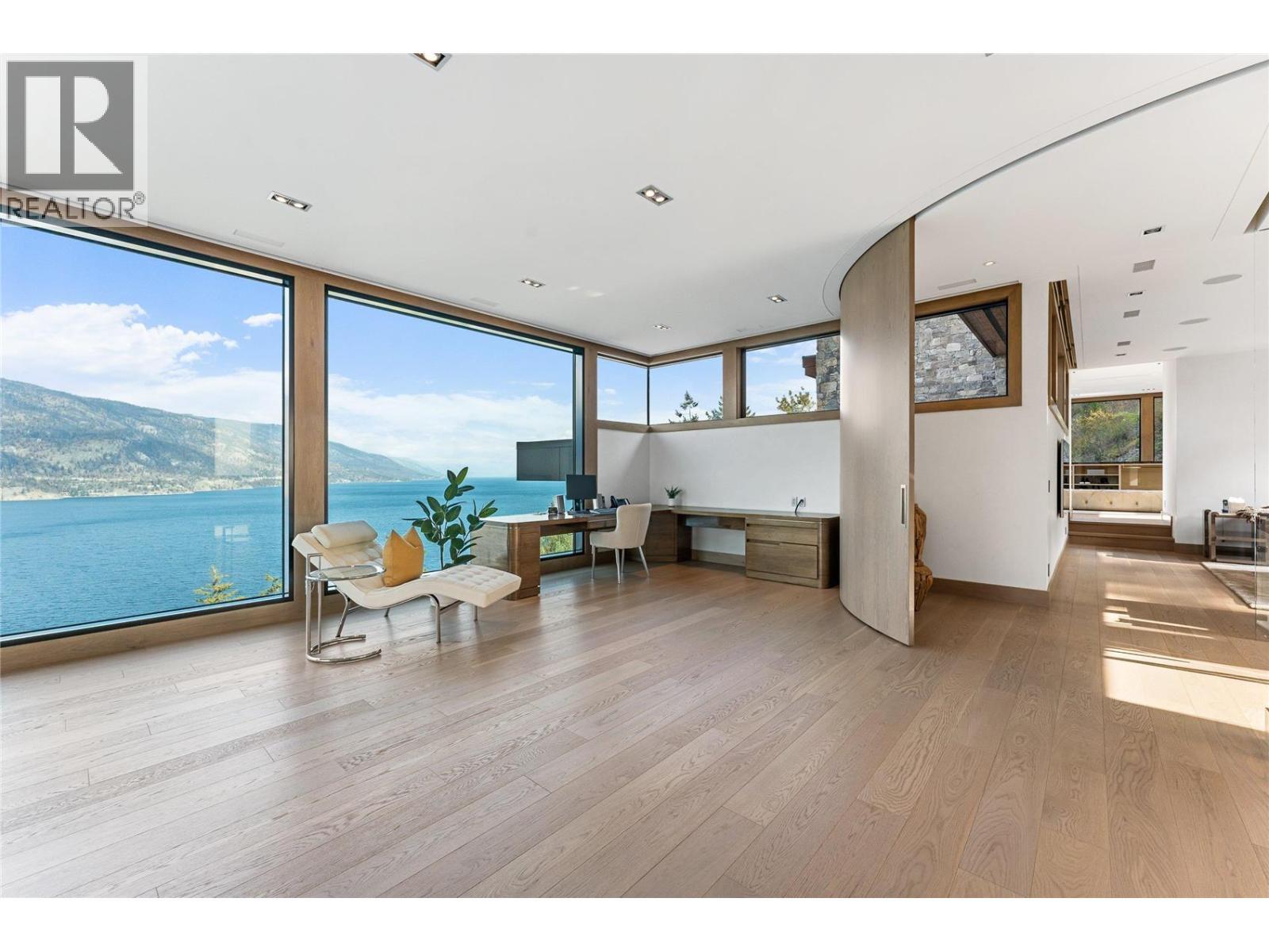 180 Sheerwater Court Unit# 23. Kelowna, British Columbia