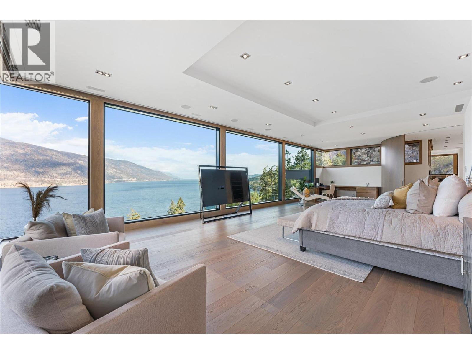 180 Sheerwater Court Unit# 23. Kelowna, British Columbia