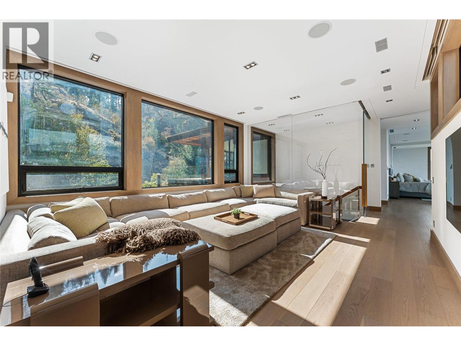 180 Sheerwater Court Unit# 23. Kelowna, British Columbia