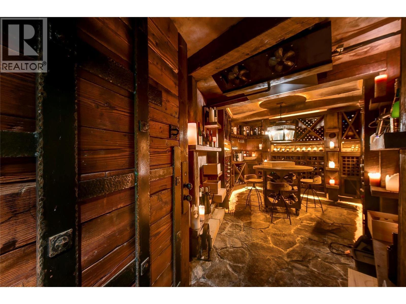 180 Sheerwater Court Unit# 23. Kelowna, British Columbia