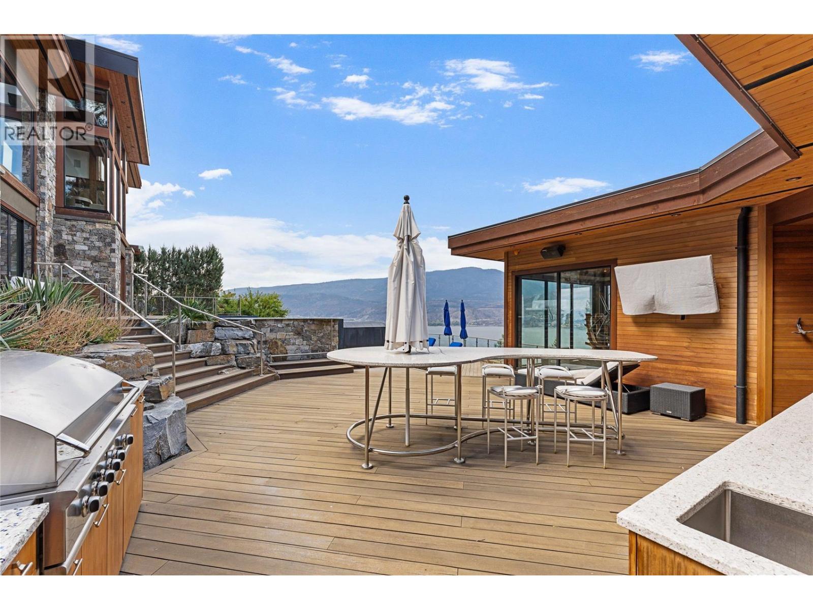 180 Sheerwater Court Unit# 23. Kelowna, British Columbia