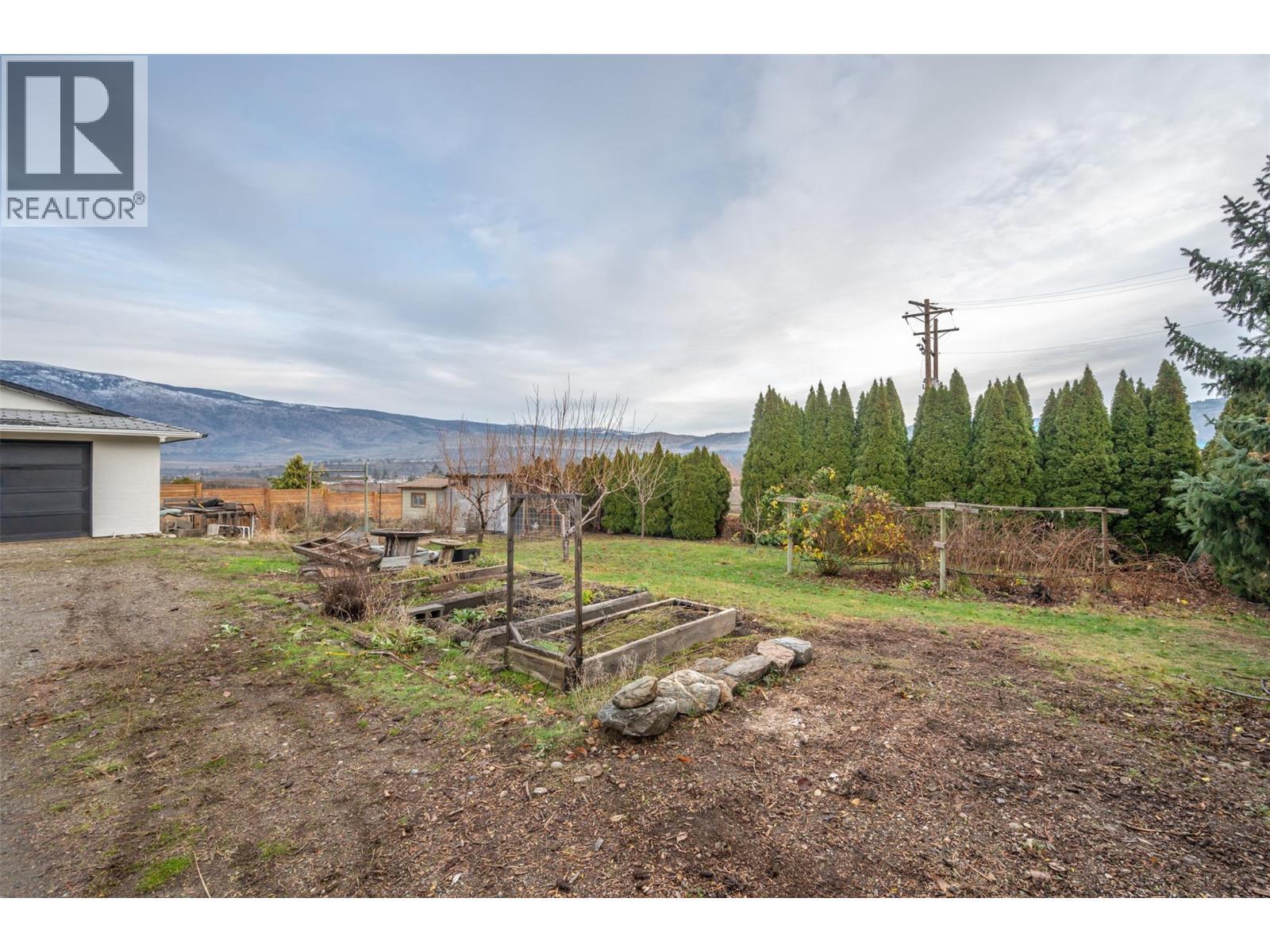 824 Road 2. Oliver, British Columbia