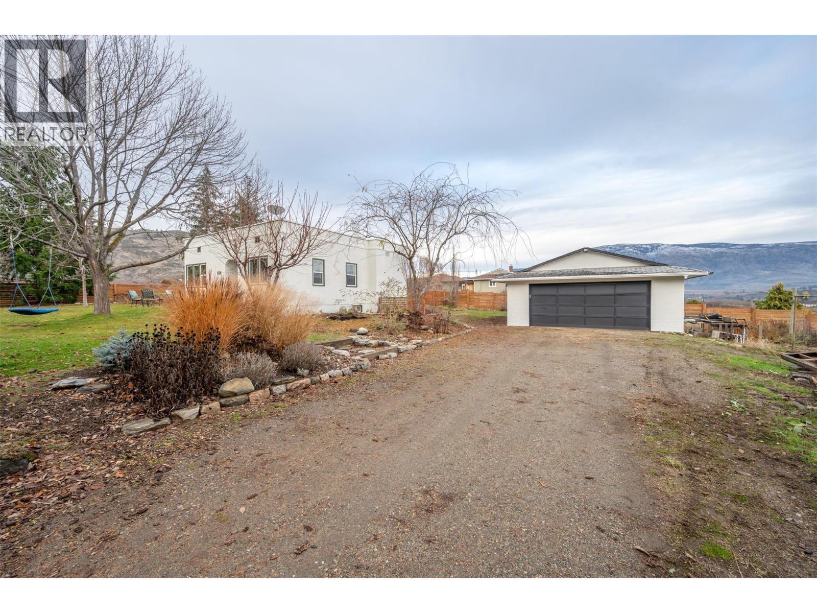 824 Road 2. Oliver, British Columbia