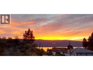 5706 Butler Street. Summerland, British Columbia
