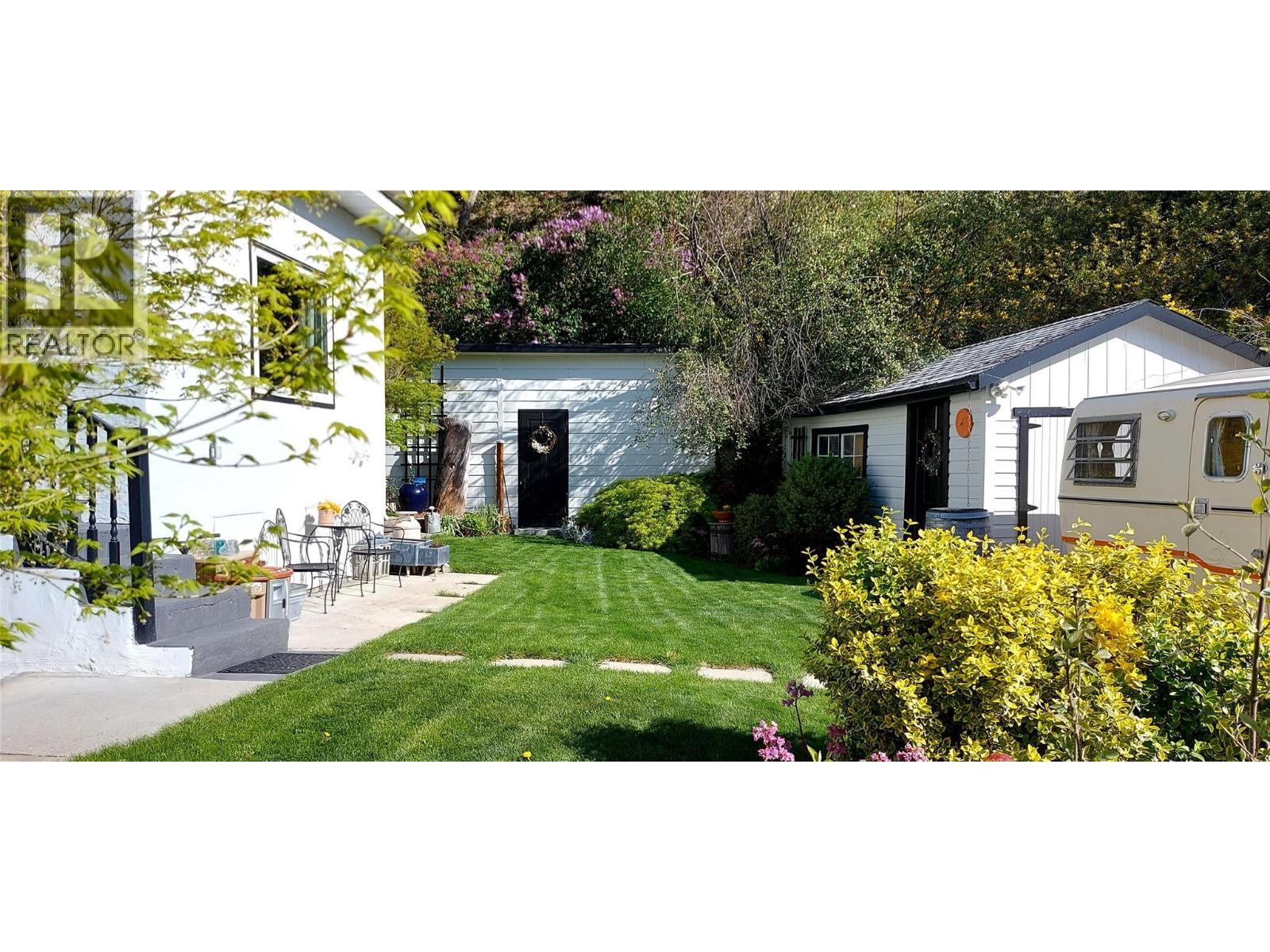 5706 Butler Street. Summerland, British Columbia