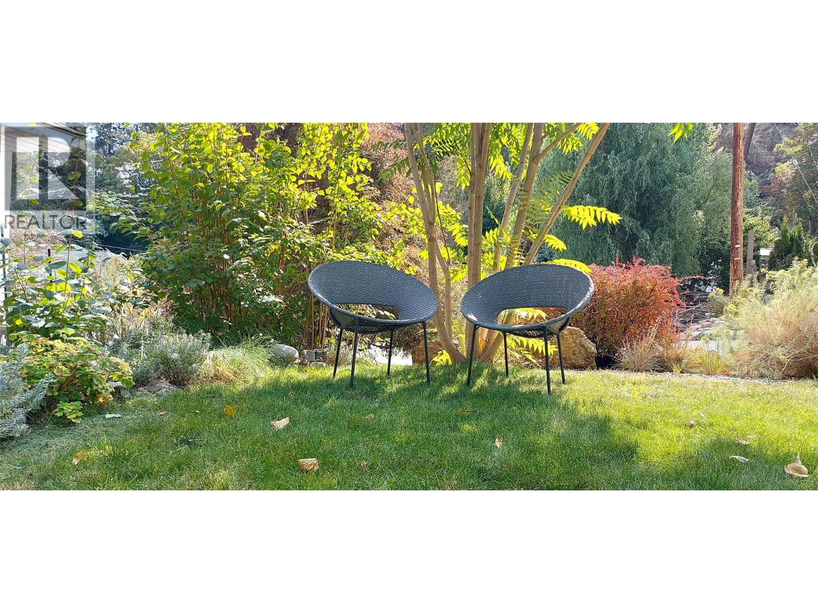 5706 Butler Street. Summerland, British Columbia