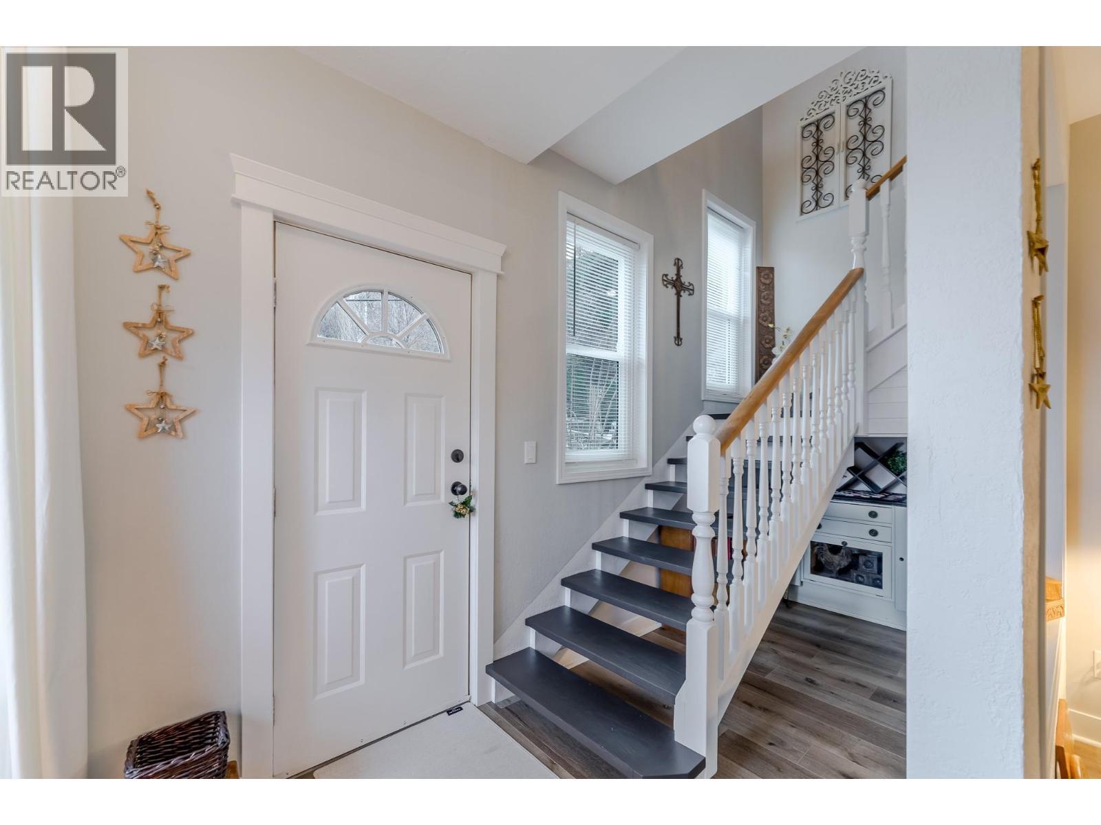 5706 Butler Street. Summerland, British Columbia