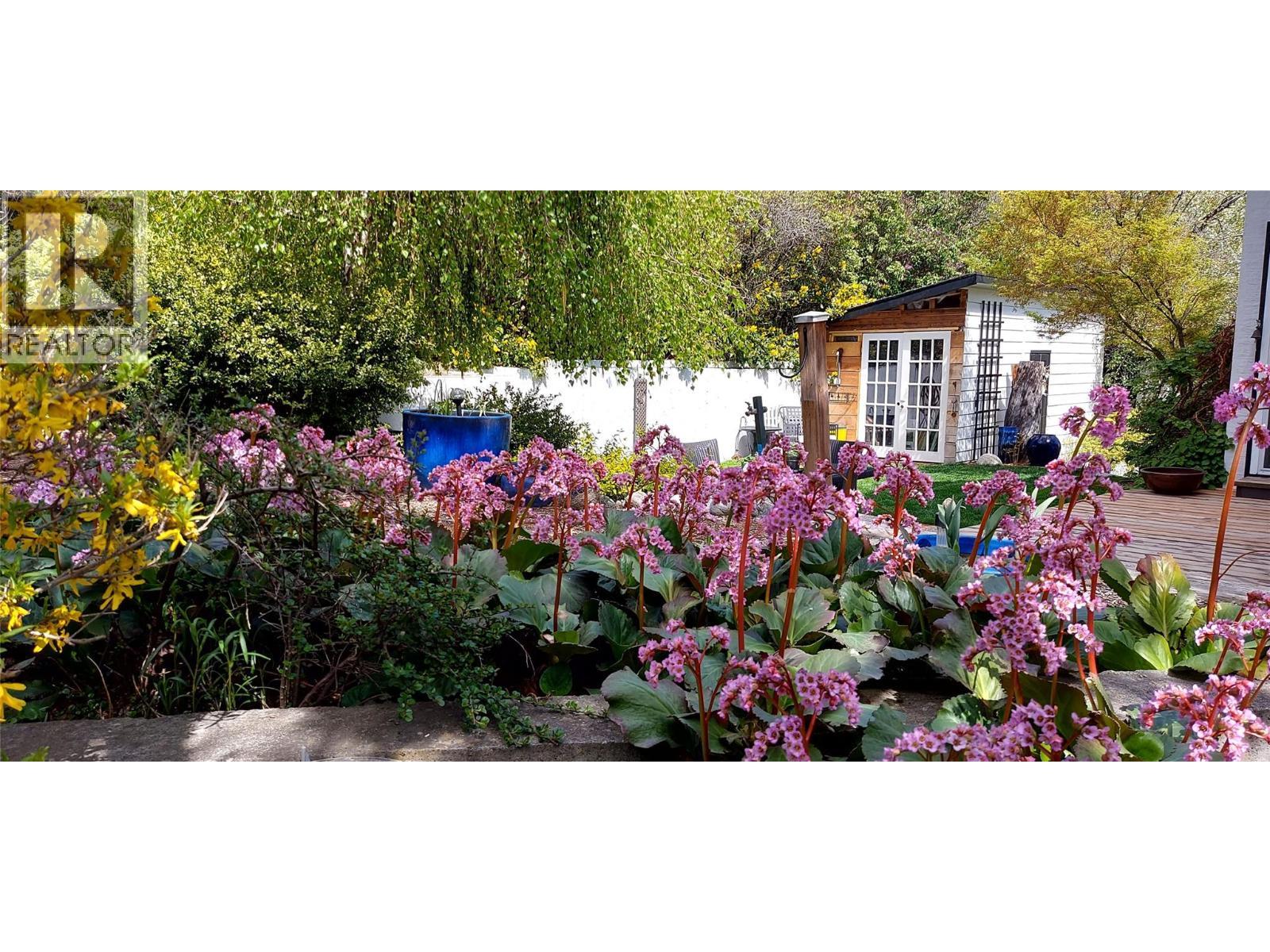 5706 Butler Street. Summerland, British Columbia