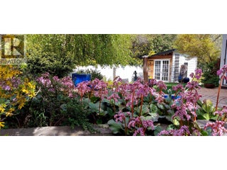 5706 Butler Street. Summerland, British Columbia