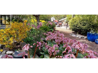 5706 Butler Street. Summerland, British Columbia