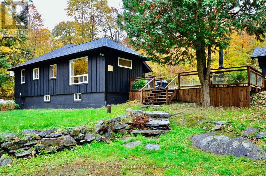 1279 Carlingford Road, Muskoka Lakes (medora)