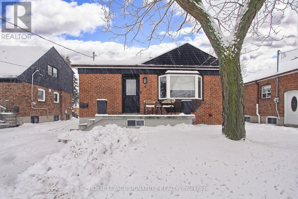 9 Rosemarie Drive, Toronto (wexford-Maryvale)