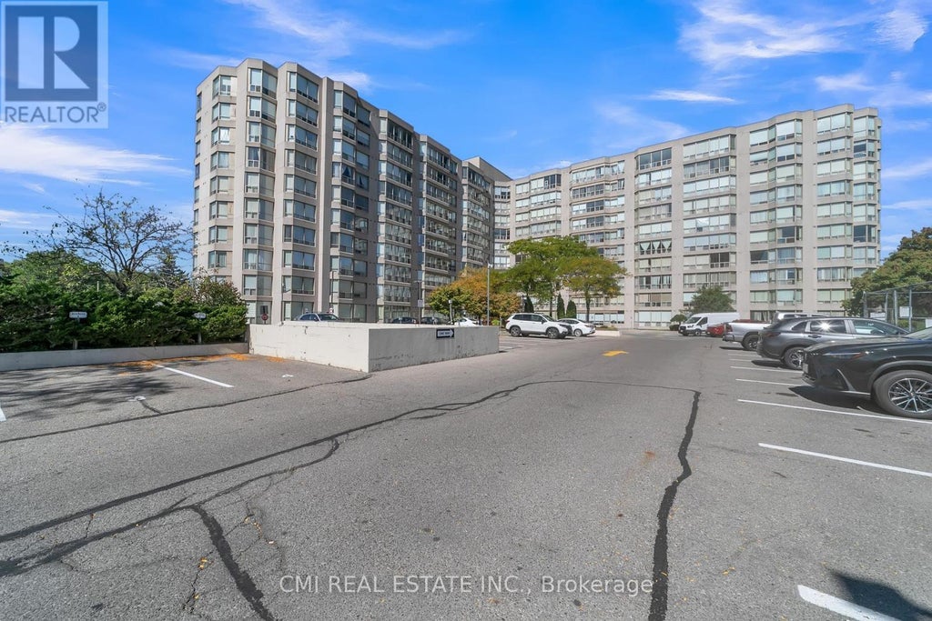 805 - 309 Major Mackenzie Drive E, Richmond Hill (crosby)