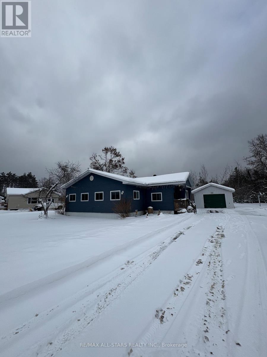 1088 Lutterworth Pines Road, Minden Hills (lutterworth)