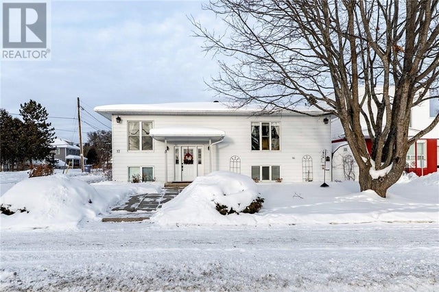 17 Principale W Street, Verner