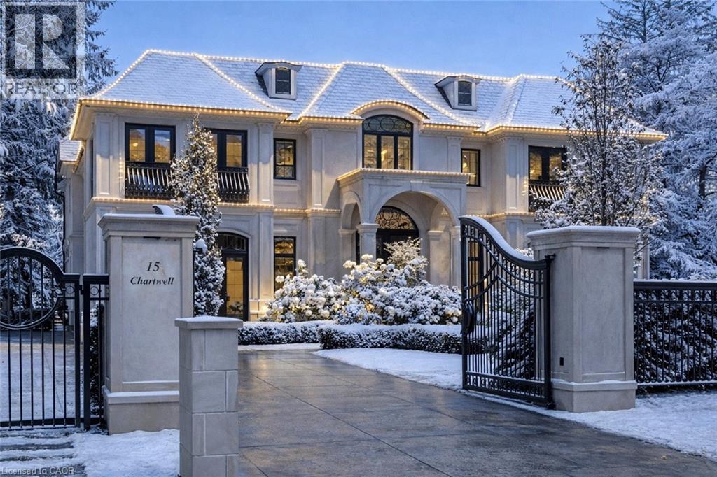 15 Chartwell Road, Oakville