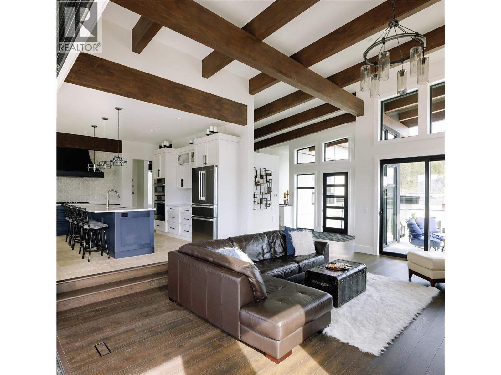 9532 Benchland Drive. Lake Country, British Columbia