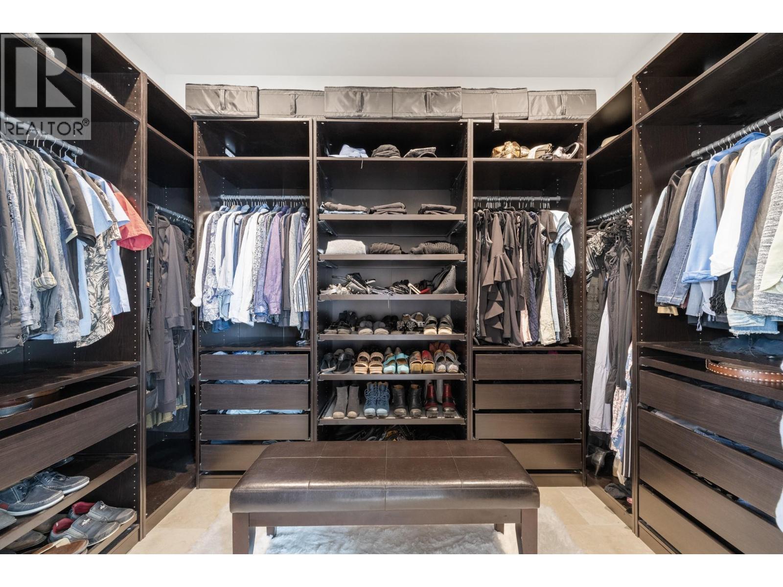 9532 Benchland Drive. Lake Country, British Columbia