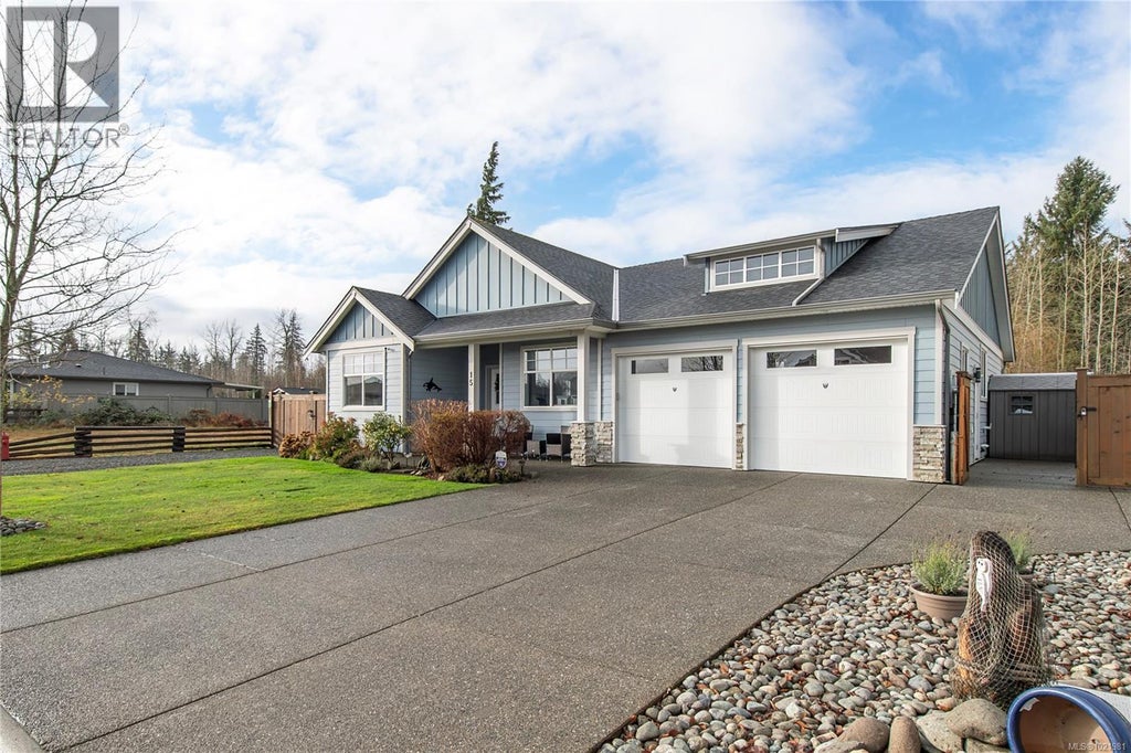 15 Nikola Road, Campbell River