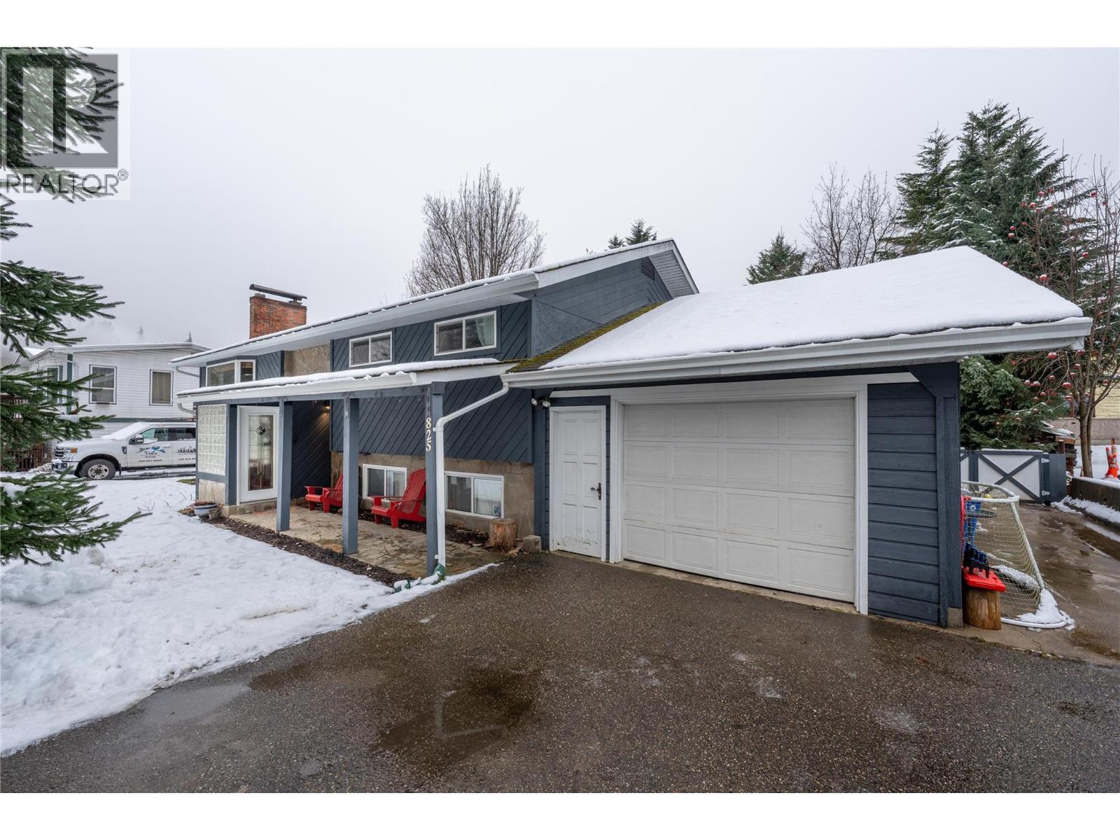 825 Ohlhausen Road. Revelstoke, British Columbia