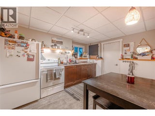 825 Ohlhausen Road. Revelstoke, British Columbia