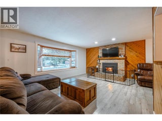 825 Ohlhausen Road. Revelstoke, British Columbia