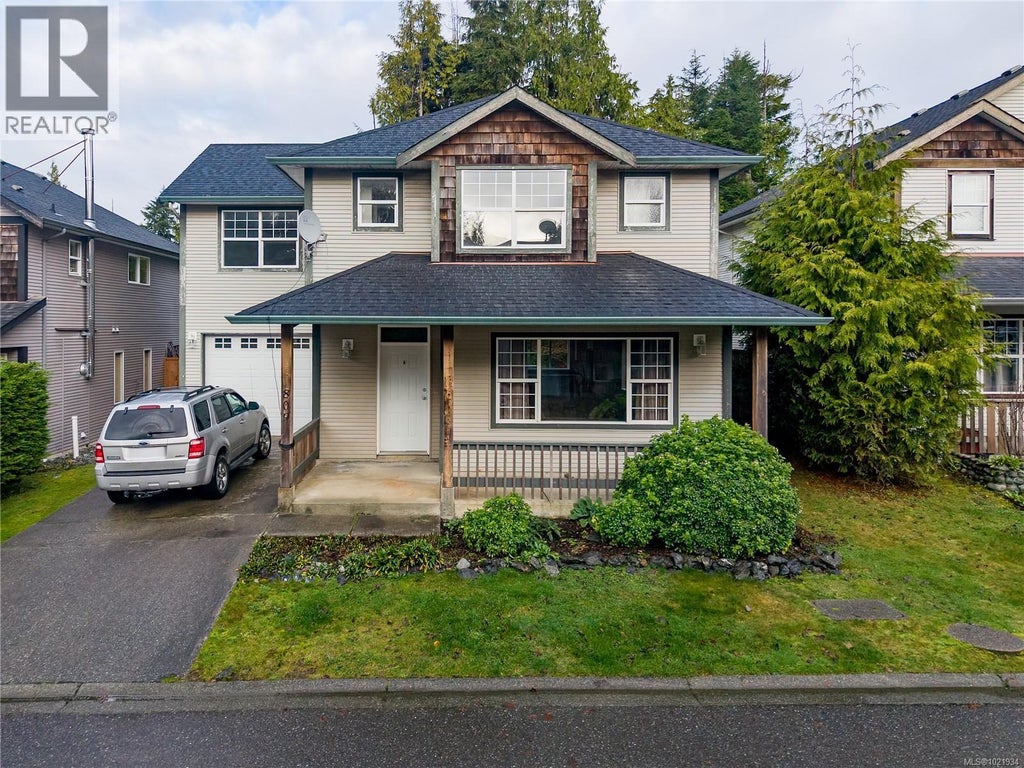 809 Ocean Park Drive, Tofino