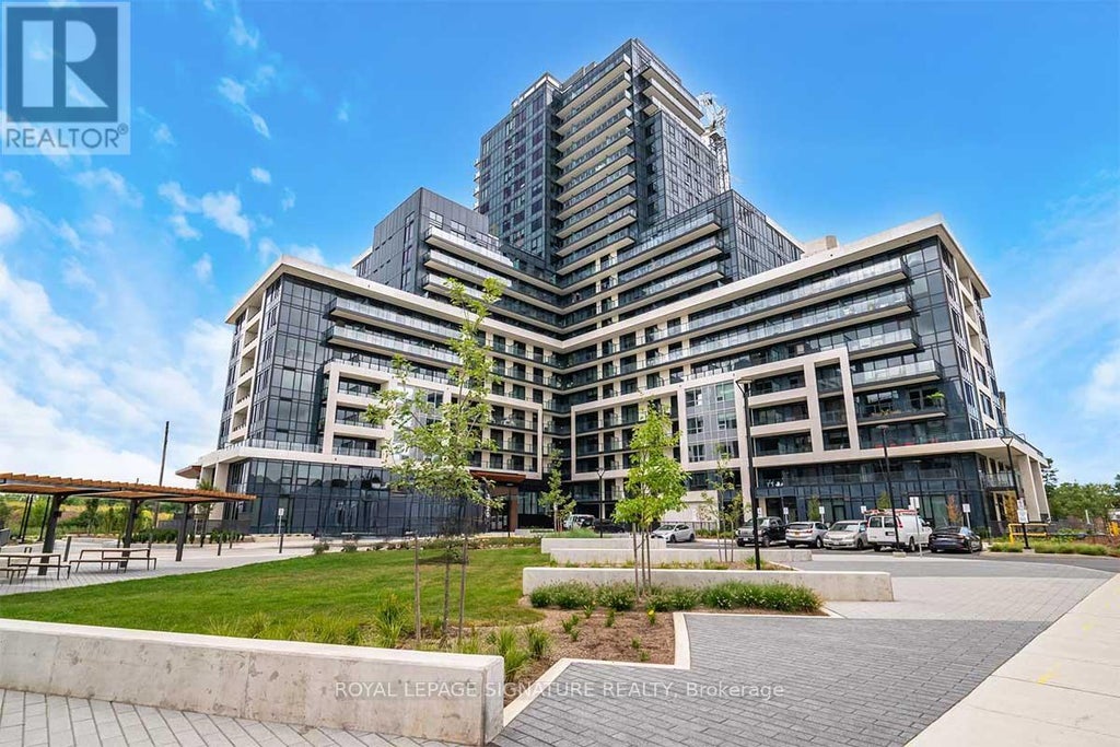 316 - 3200 William Coltson Avenue, Oakville (jm Joshua Meadows)