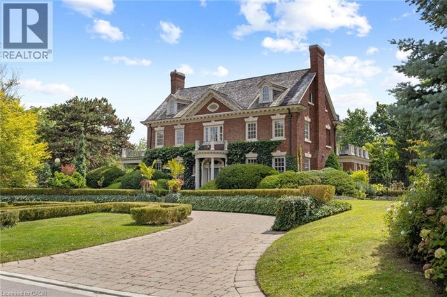 33 Salisbury Avenue, Cambridge