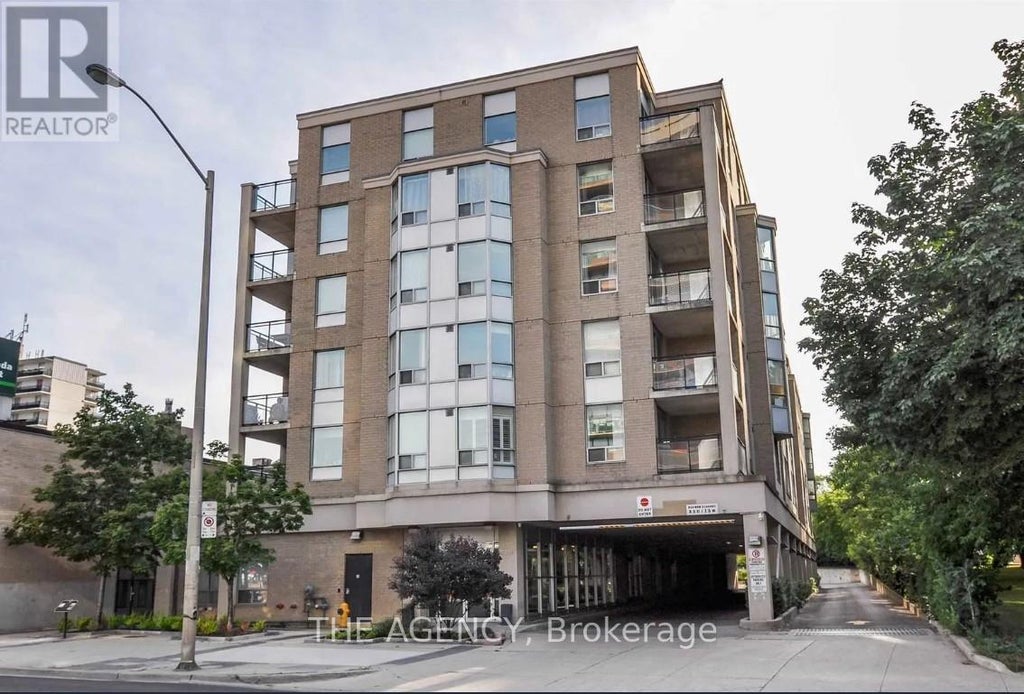 207 - 5940 Yonge Street, Toronto (newtonbrook West)