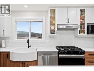 2022 Eagle Bay Road. Blind Bay, British Columbia