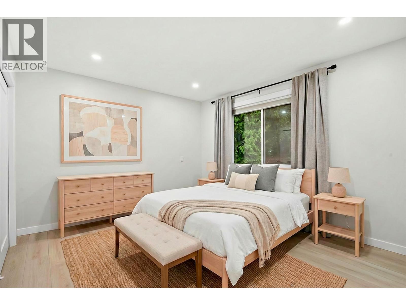 2022 Eagle Bay Road. Blind Bay, British Columbia