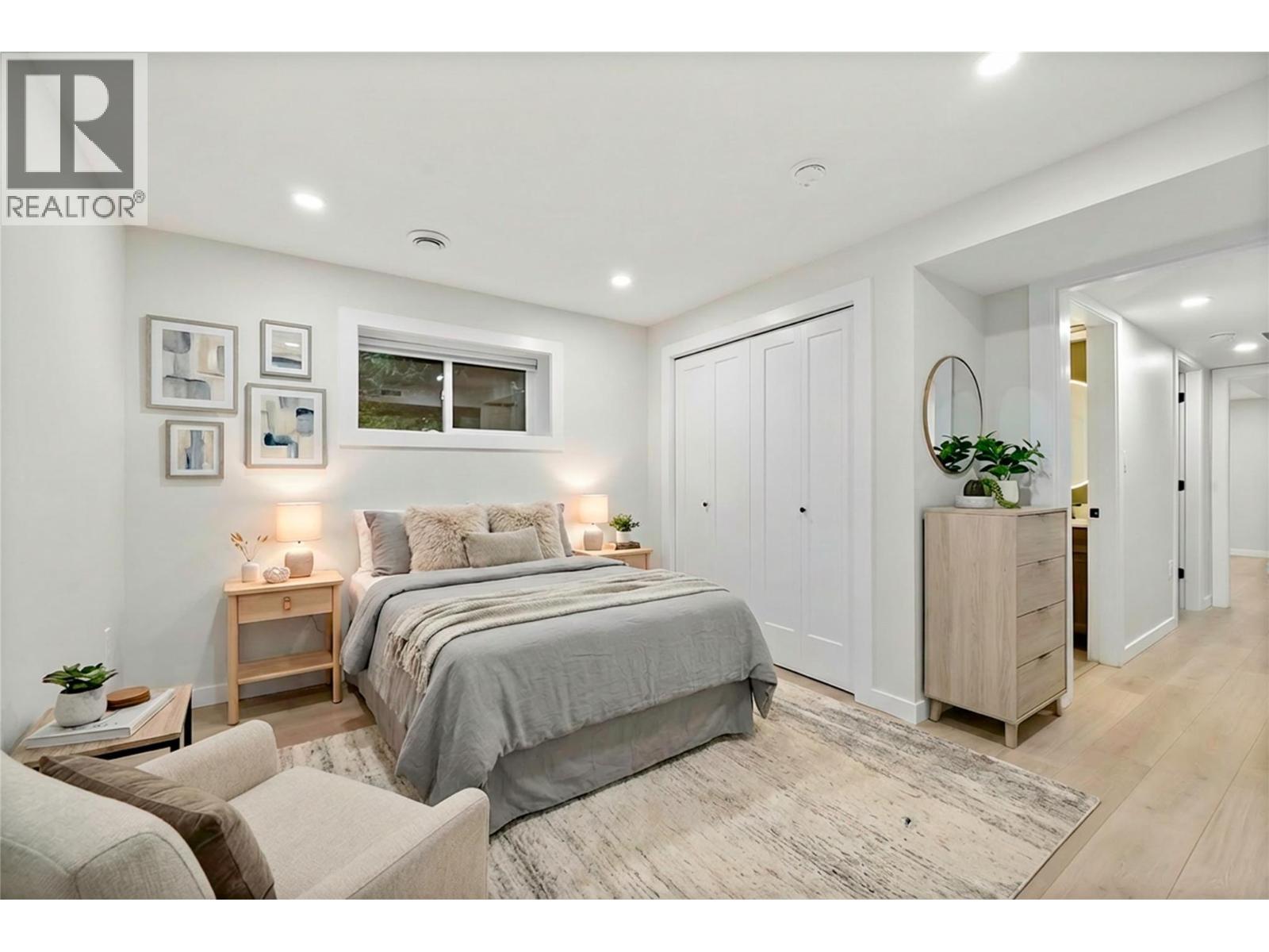 2022 Eagle Bay Road. Blind Bay, British Columbia