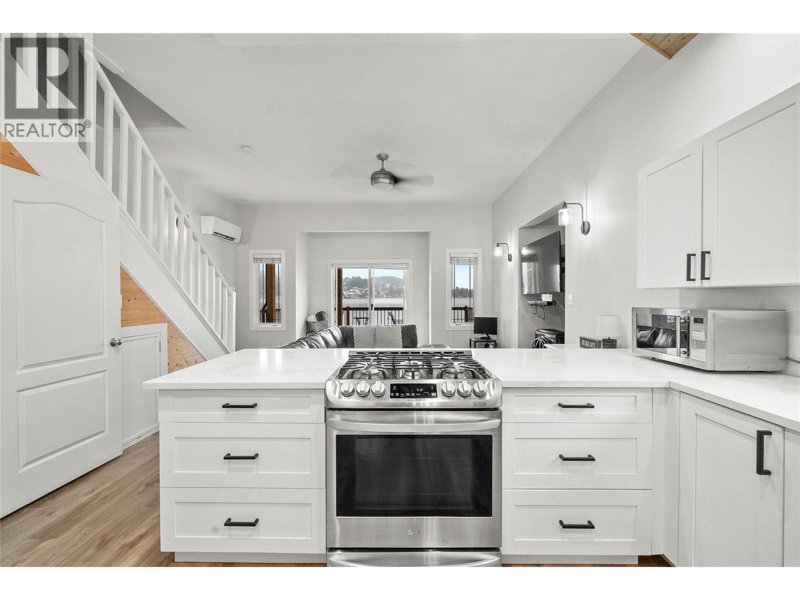 2022 Eagle Bay Road. Blind Bay, British Columbia