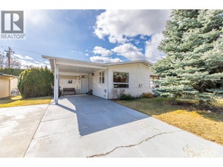 17017 Snow Avenue Unit# 12. Summerland, British Columbia