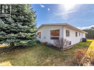 17017 Snow Avenue Unit# 12. Summerland, British Columbia