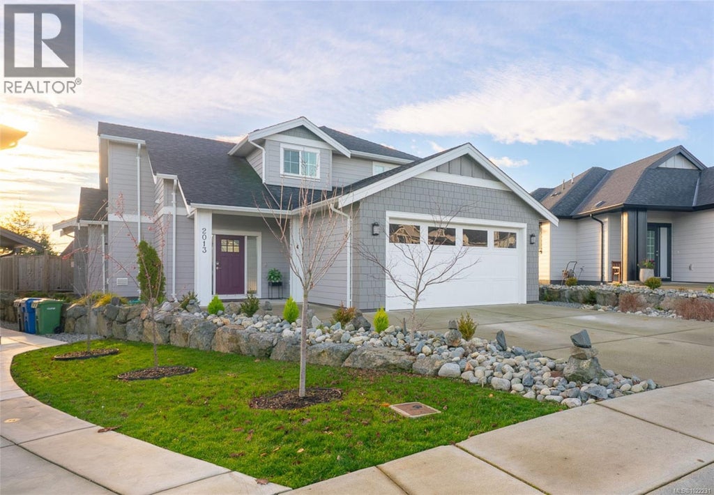 2013 Mountain Vista Drive, Nanaimo