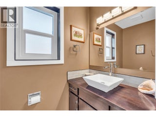 10112 Beavis Place. Summerland, British Columbia