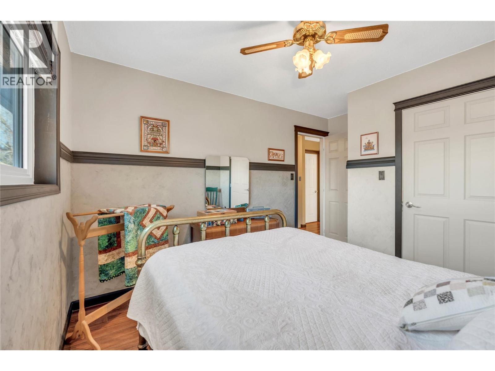 10112 Beavis Place. Summerland, British Columbia