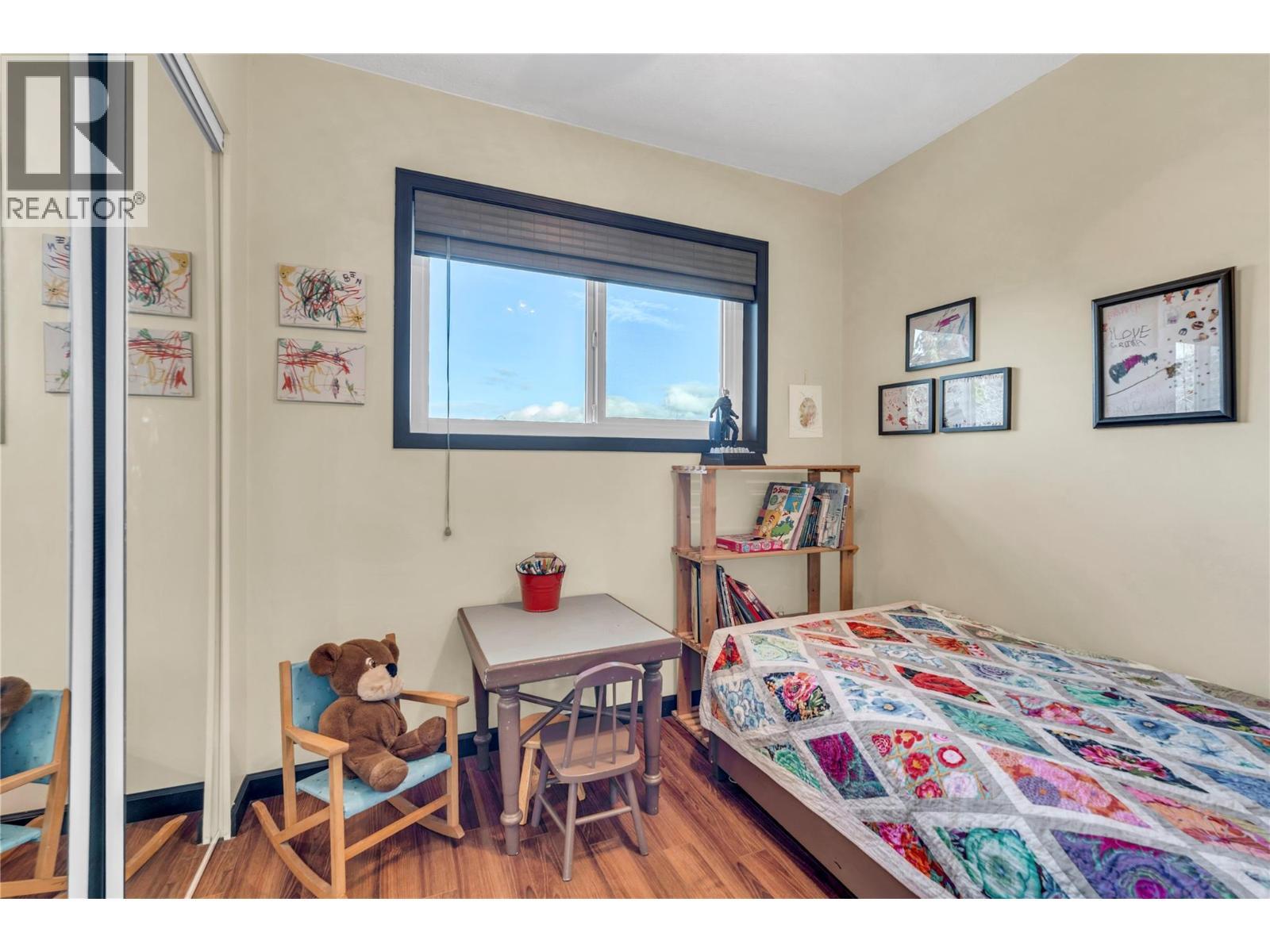 10112 Beavis Place. Summerland, British Columbia