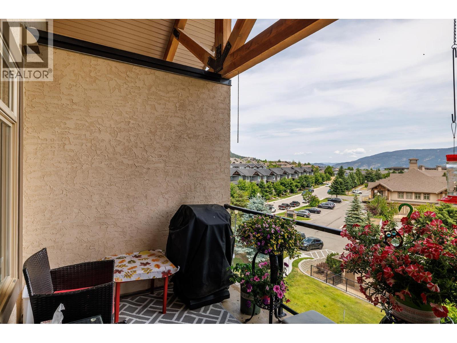 2551 Shoreline Drive Unit# 406. Lake Country, British Columbia