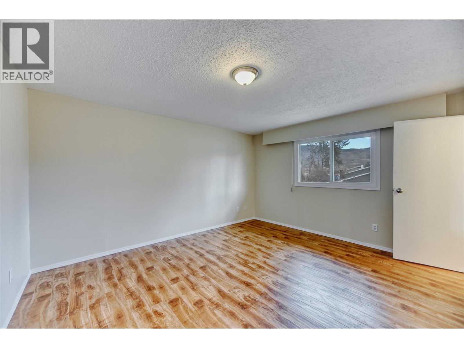 1415 91 Street. Osoyoos, British Columbia