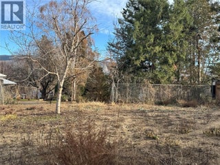 1415 91 Street. Osoyoos, British Columbia