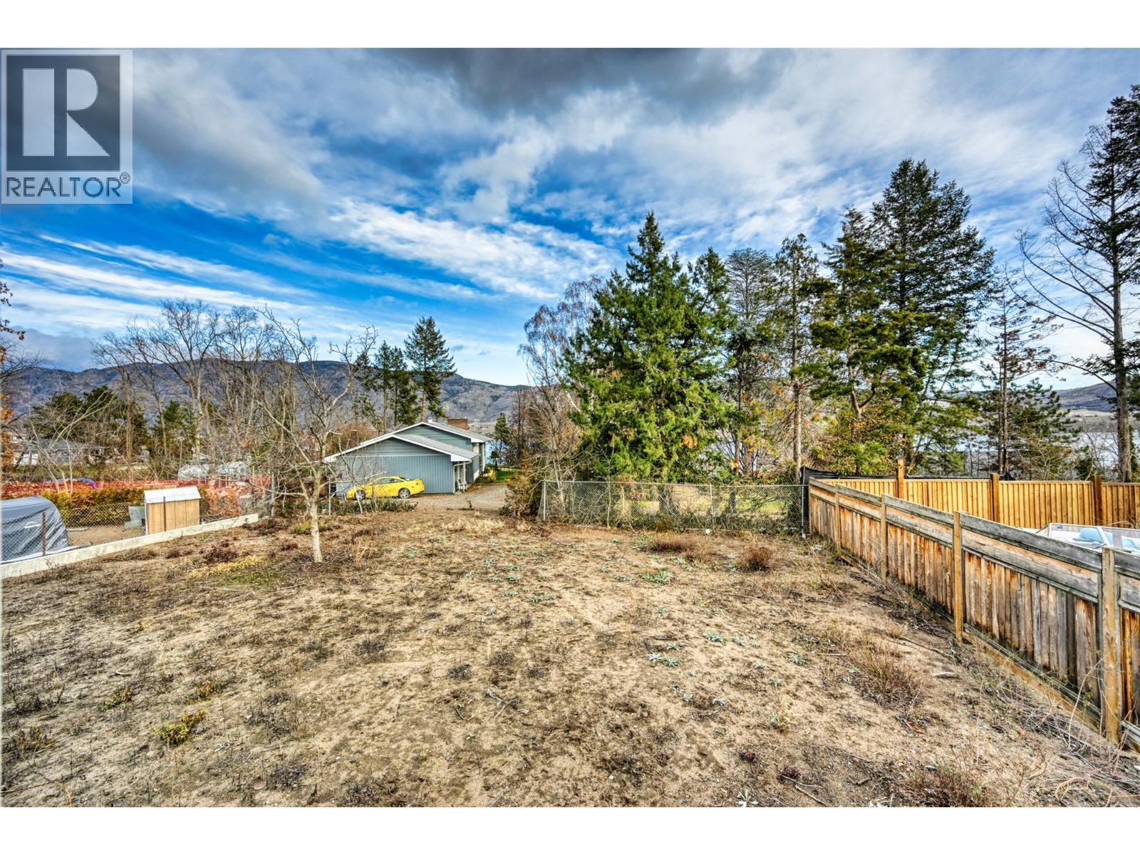 1415 91 Street. Osoyoos, British Columbia