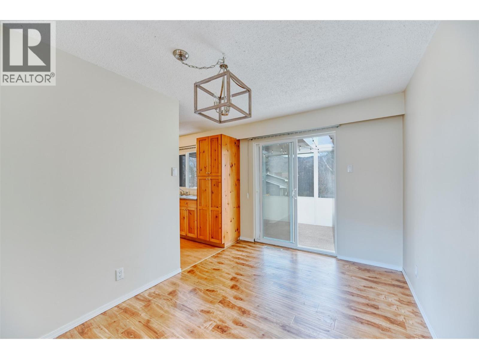 1415 91 Street. Osoyoos, British Columbia