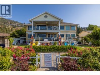 4244 Beach Avenue. Peachland, British Columbia