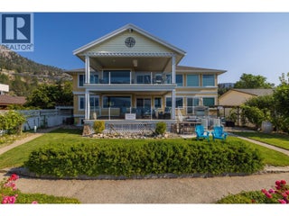 4244 Beach Avenue. Peachland, British Columbia