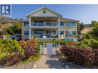4244 Beach Avenue. Peachland, British Columbia