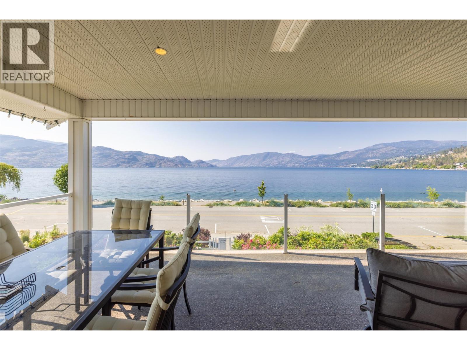 4244 Beach Avenue. Peachland, British Columbia